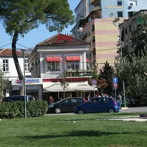 Otel Jolly Center